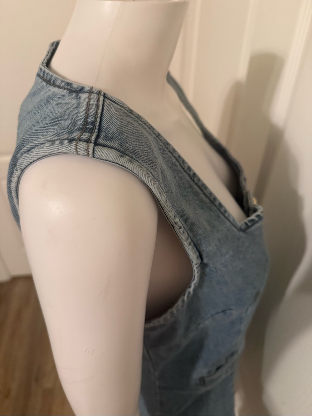 Slim-Fit Denim Vest Top in Blue with Front Buttons - Picture 10 of 10